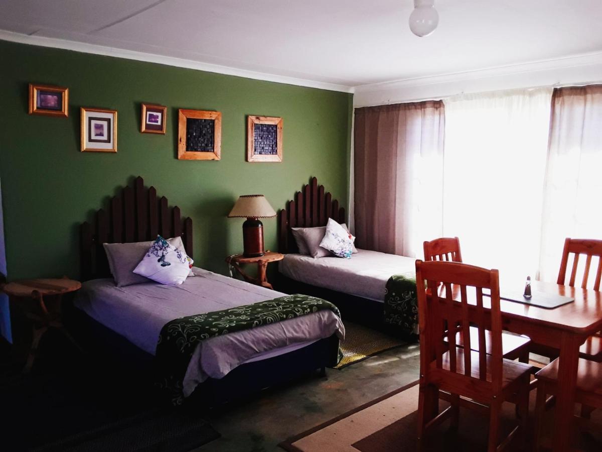 Dullstroom On The Dam Екстер'єр фото
