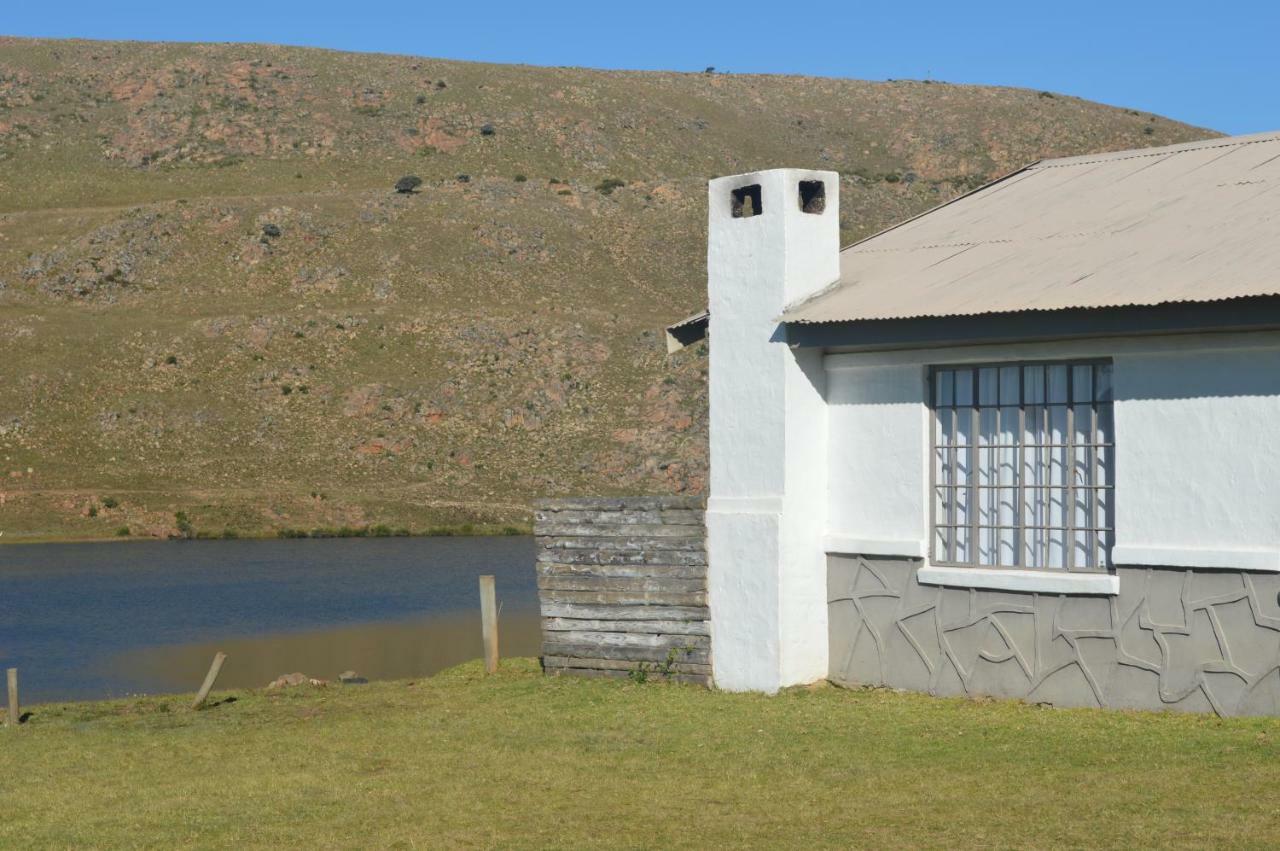 Dullstroom On The Dam Екстер'єр фото
